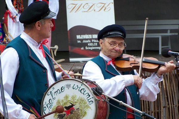 XXXVII Buskie Spotkania z Folklorem - Kapela RudkowianieFot. Krzysztof Herod