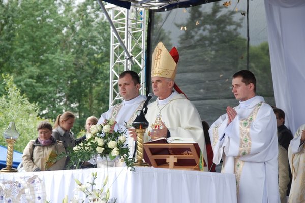 Spotkanie integracyjne dzieci i młodzieży niepełnosprawnej  - Fot. Agnieszka Markiton