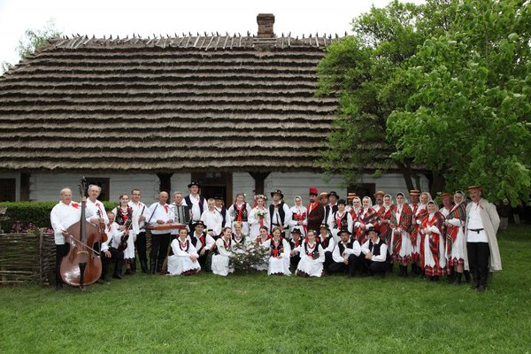 Zespół regionalny ,,Wesele Krzemienieckie” 