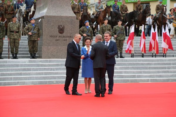 Odsłonięcie pomnika Józefa Piłsudskiego w Kielcach - fot. Małgorzata Chmiel