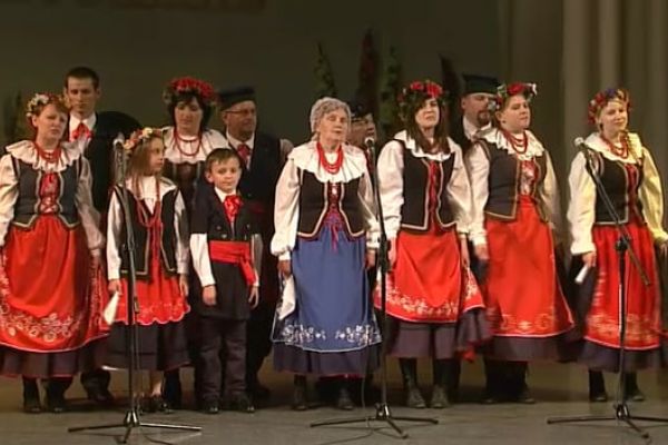 Zespół Folklorystyczny DĘBOWIACY - Portal Informacji Kulturalnej