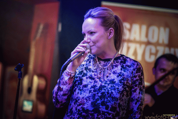 Koncert w Czerwonym Fortepianie