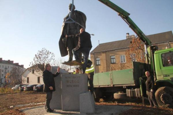 Odsłonięcie pomnika Wincentego Witosa